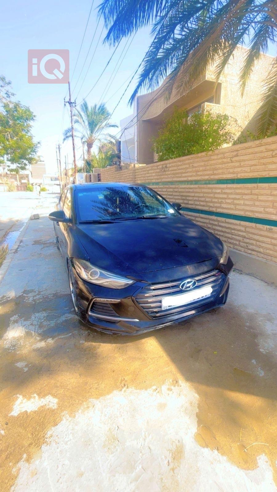 هیوندای ئەڤانتی